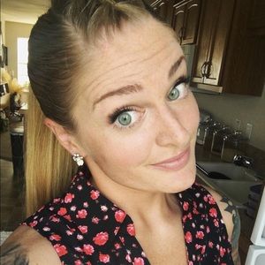 Meet your Posher, Maggie